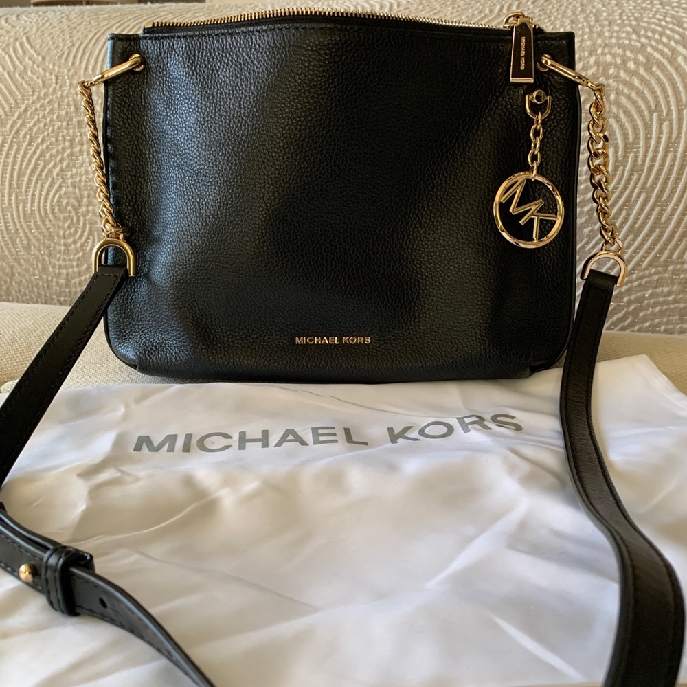 Michael Kors Large Lillie Messenger Bag